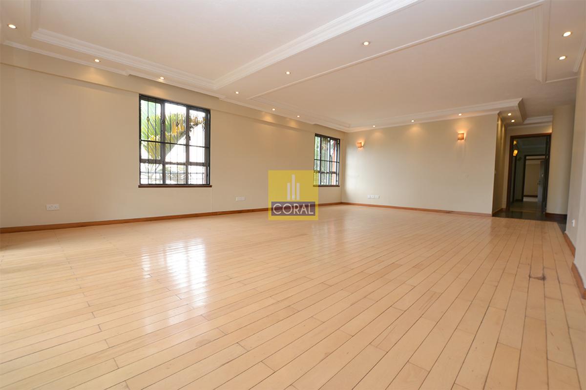 4 Bed Apartment in Parklands - 3