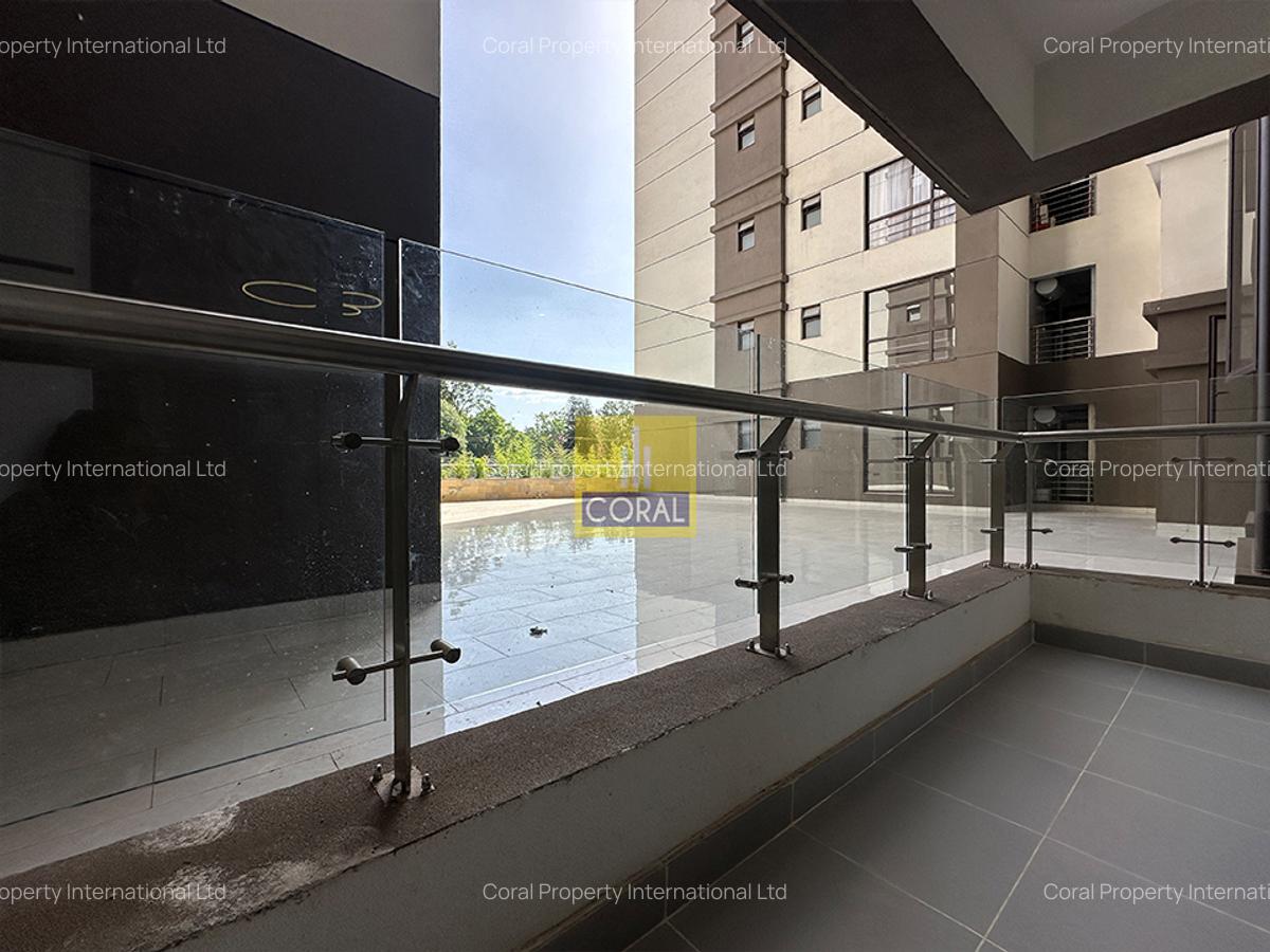 2 Bed Apartment in Riverside - 12