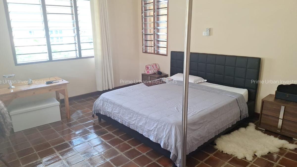 4 Bed House with En Suite in Diani - 17