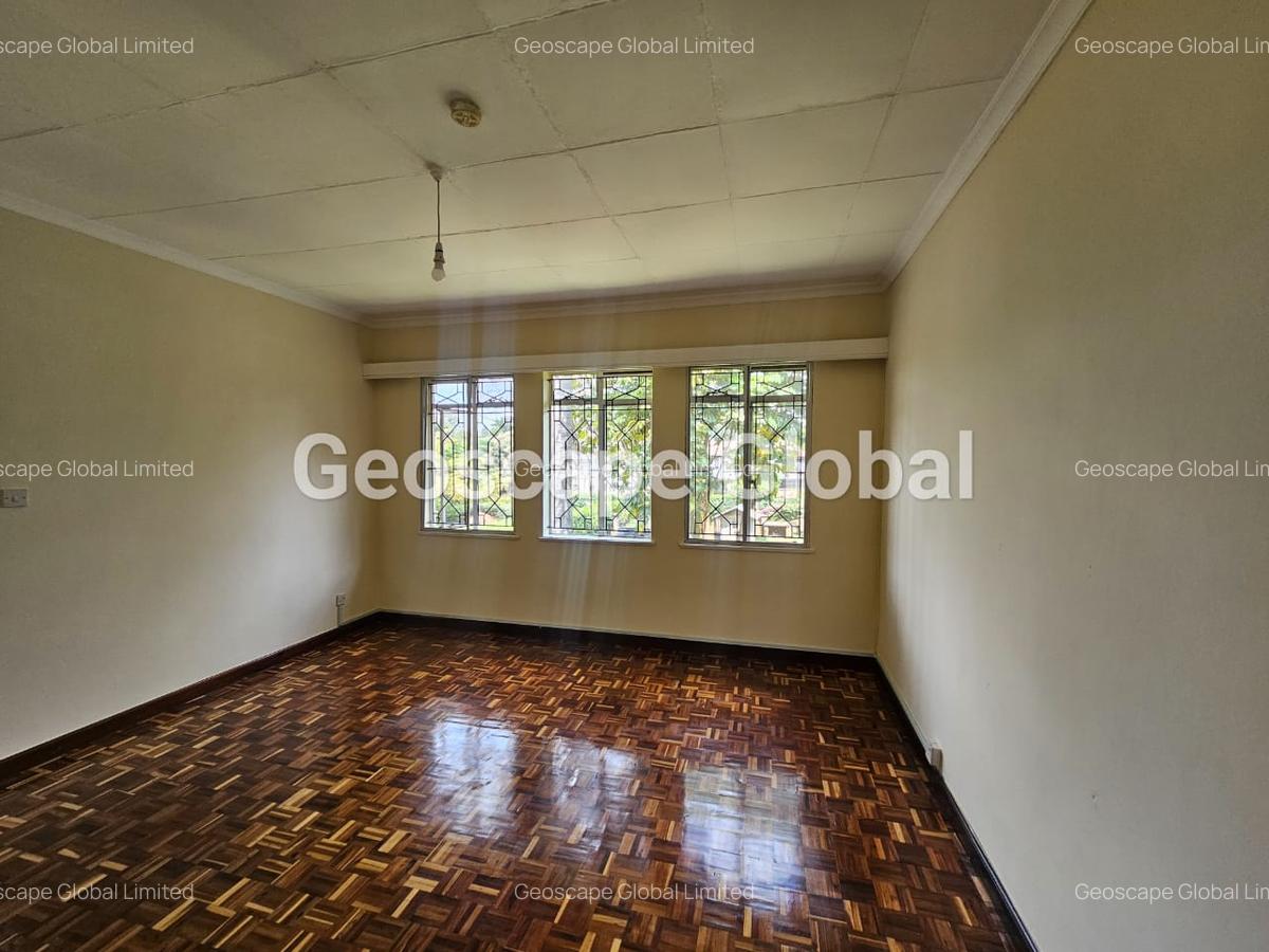 5 Bed House with En Suite in Gigiri - 8