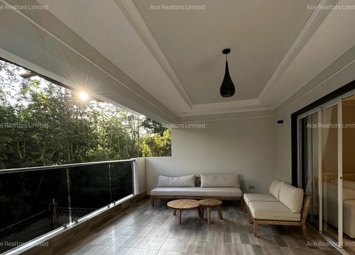 1 Bed Apartment with En Suite at Riverside Drive - 12