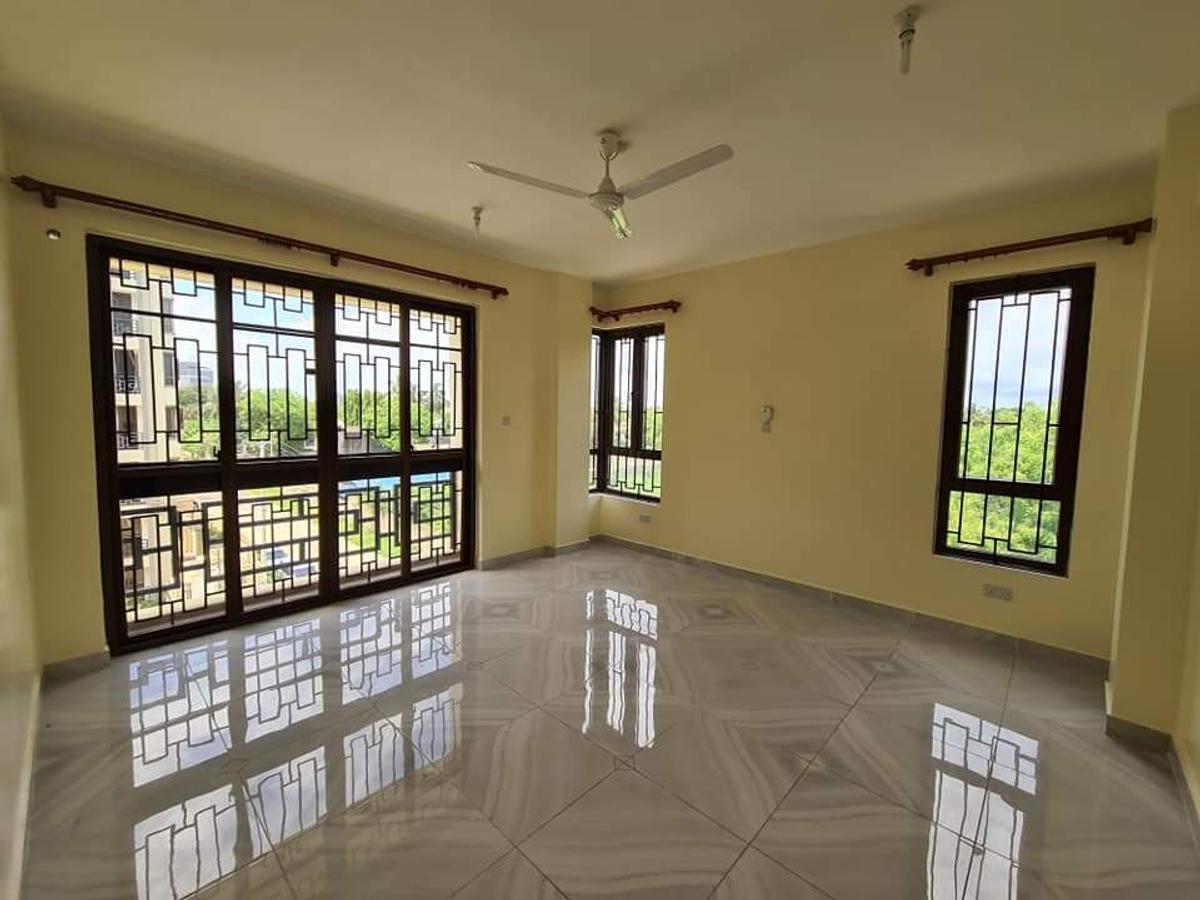 3 Bed Apartment with En Suite at Kasuku Road - 10