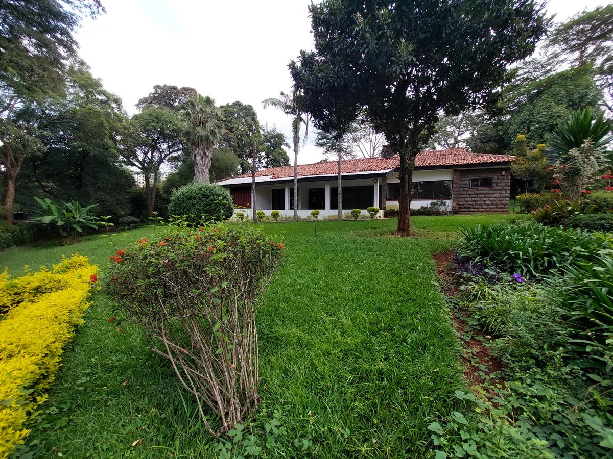 4 Bed House with En Suite at Mugumo Road - 10