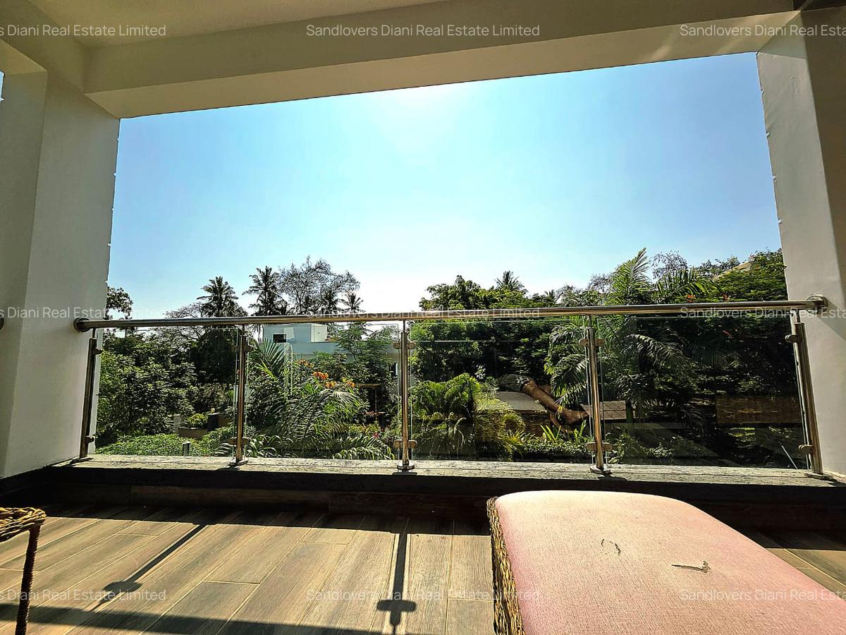 4 Bed Villa with En Suite in Diani - 7