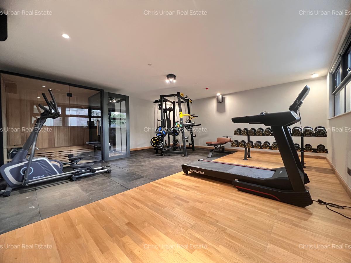 4 Bed Villa with En Suite at James Gichuru - 16