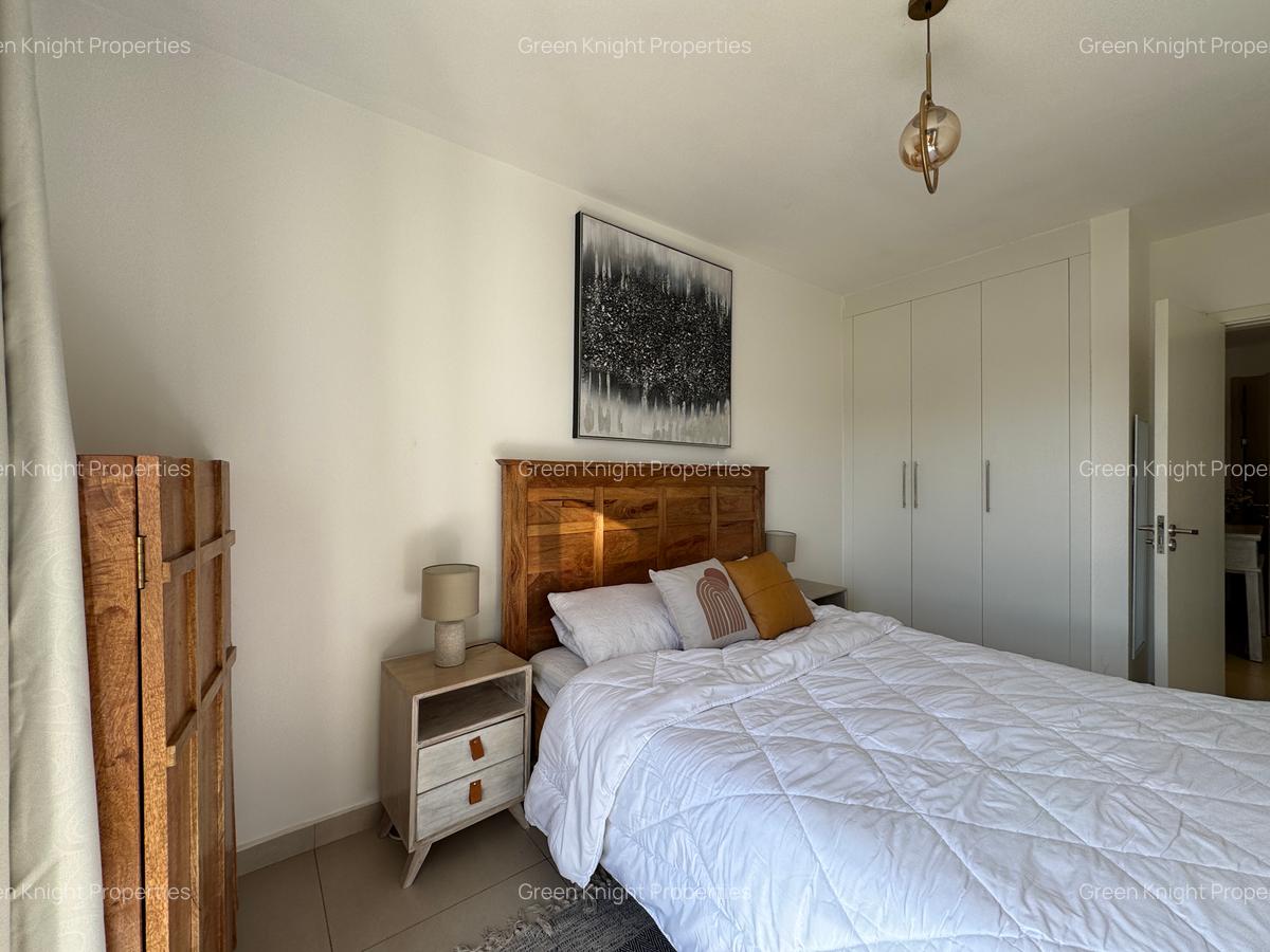 Serviced 1 Bed Apartment with En Suite in Lavington - 5