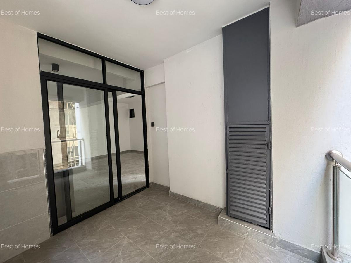 1 Bed Apartment with Swimming Pool in Kilimani - 3