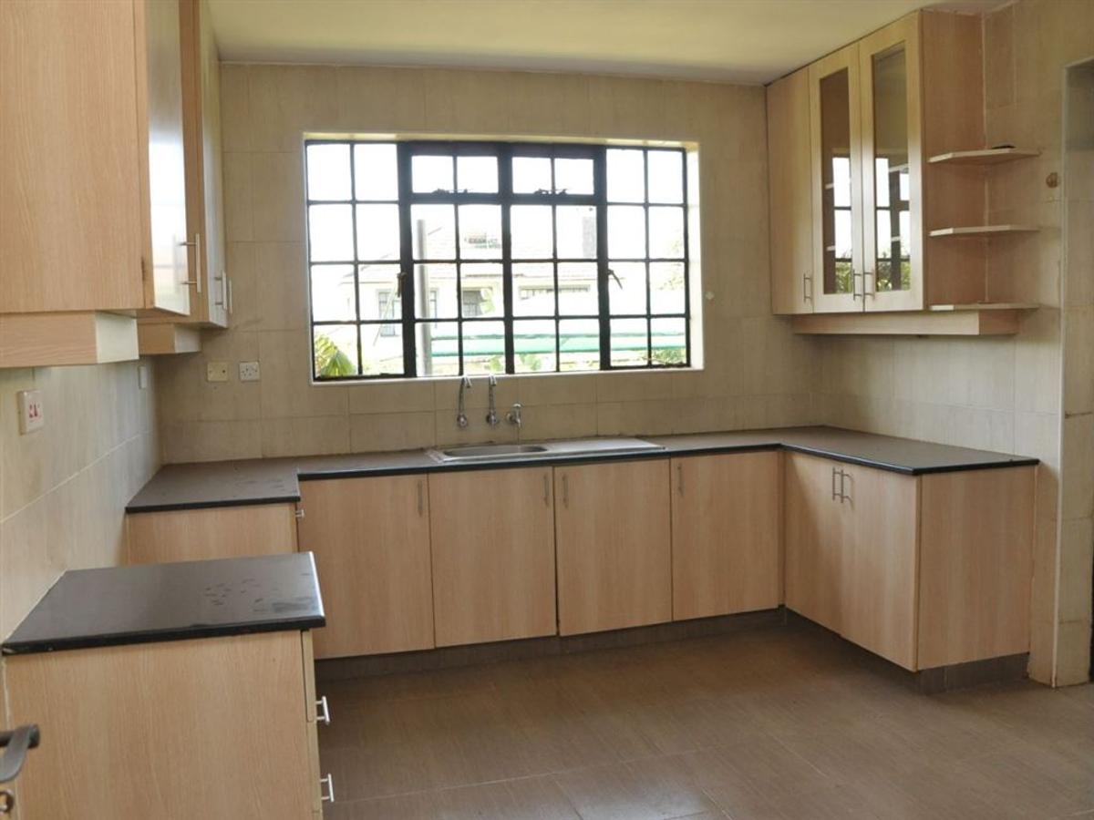 4 Bed House with En Suite in Kiambu Road - 4