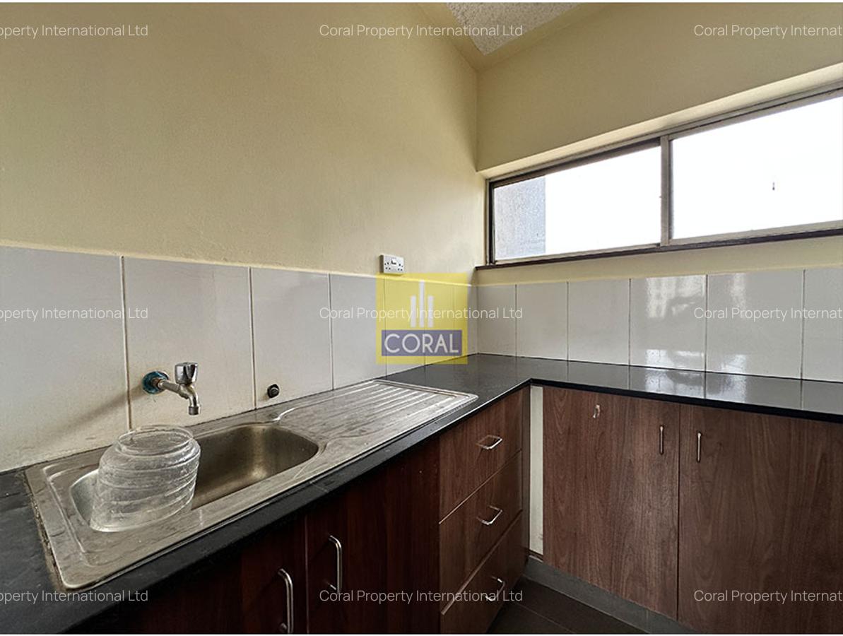 1,626 ft² Office in Westlands Area - 6