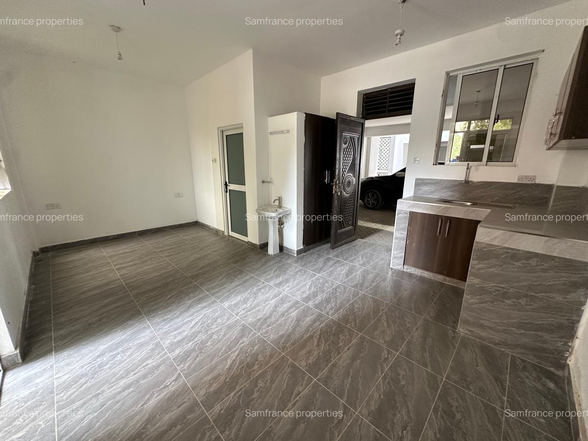 Serviced Studio Apartment with Swimming Pool at Mtwapa - 9