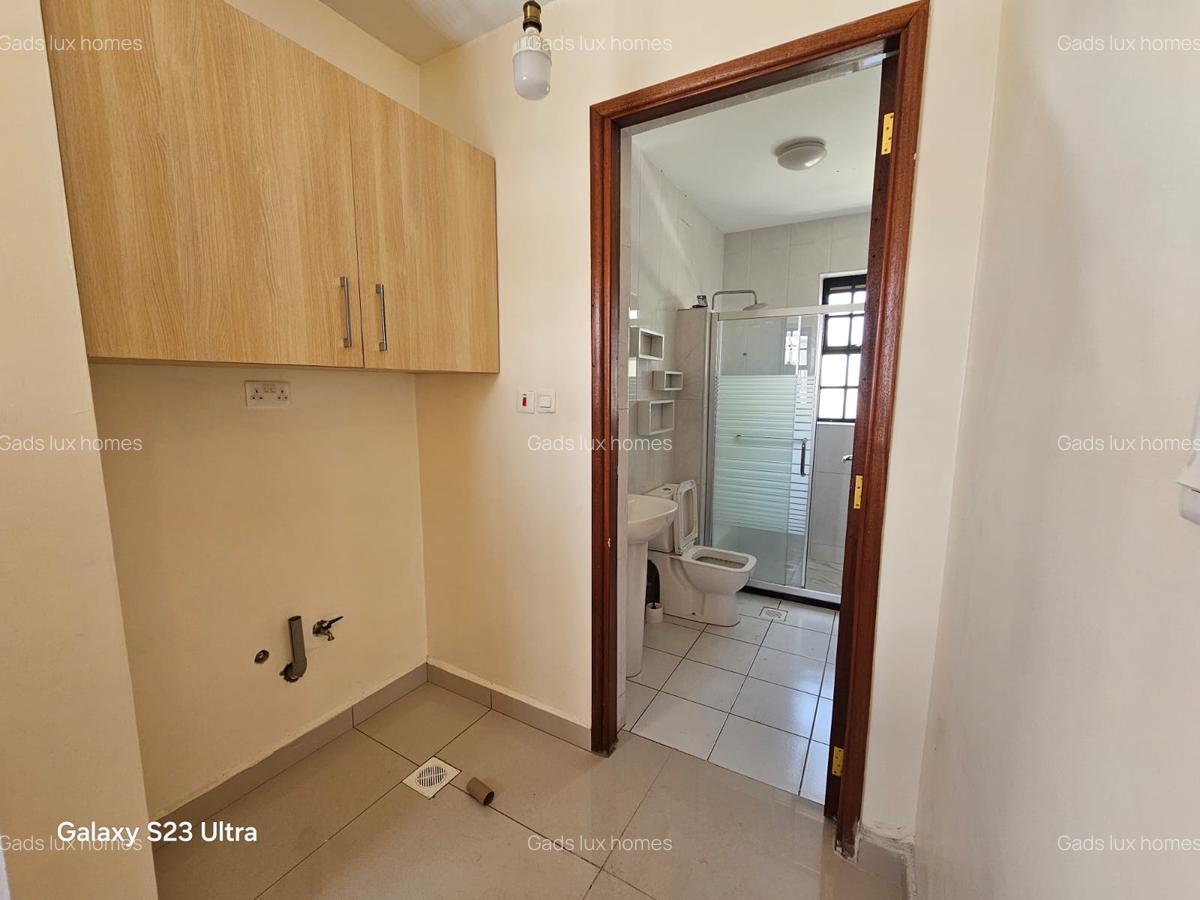 1 Bed Apartment with Swimming Pool at Nyeri Road - 5