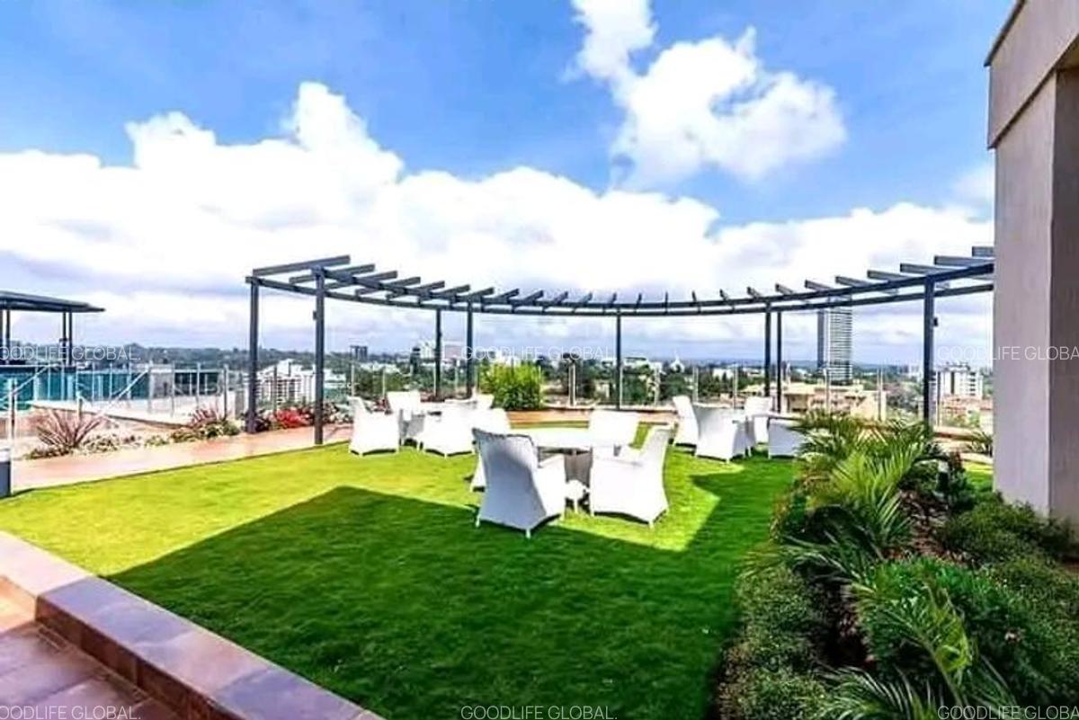 3 Bed Apartment with En Suite at Riverside - 3