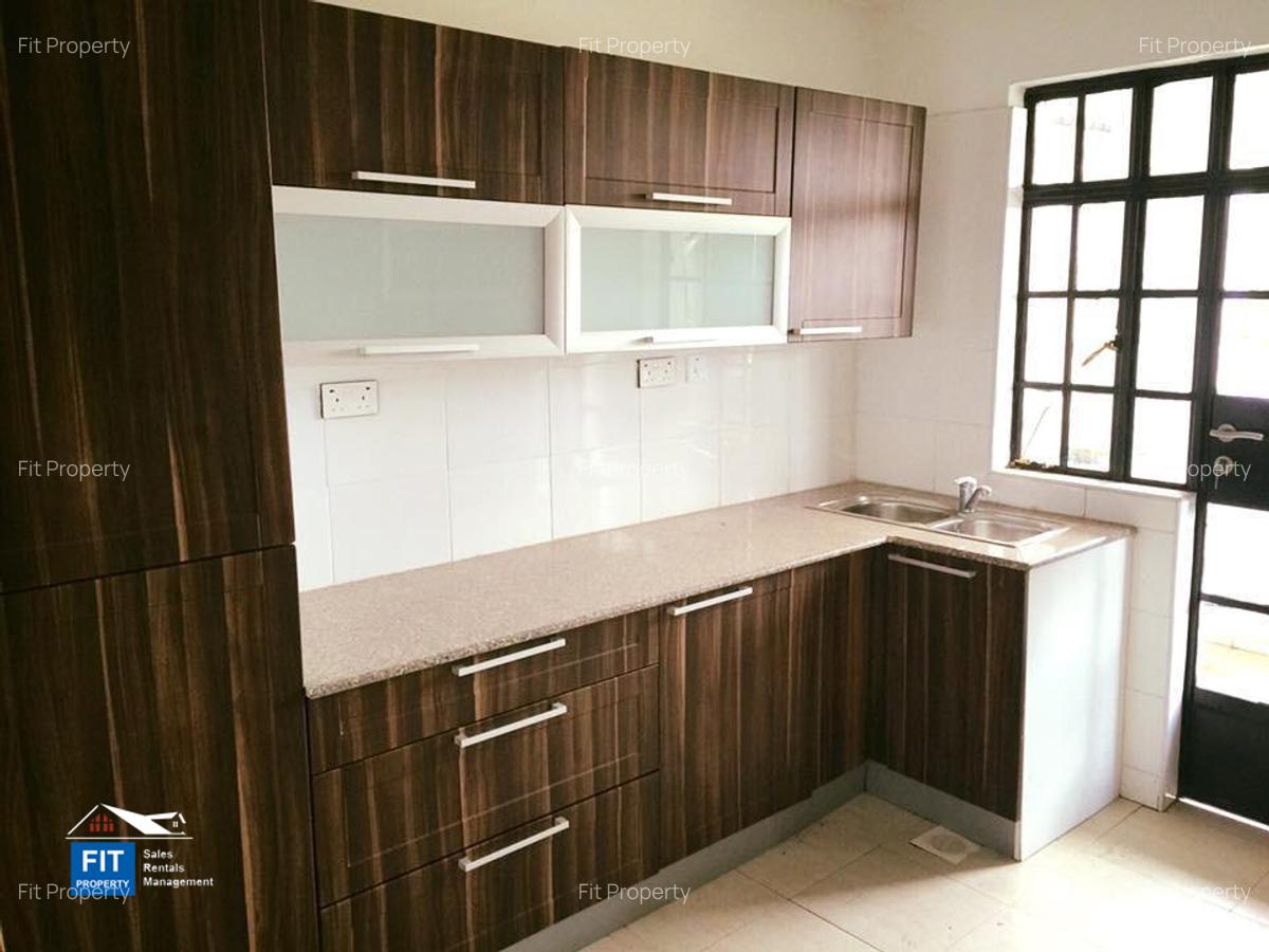 3 Bed Apartment with Swimming Pool at Nairobi Kenya - 6