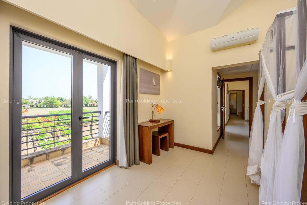 3 Bed Villa with En Suite at Mandharini - 16
