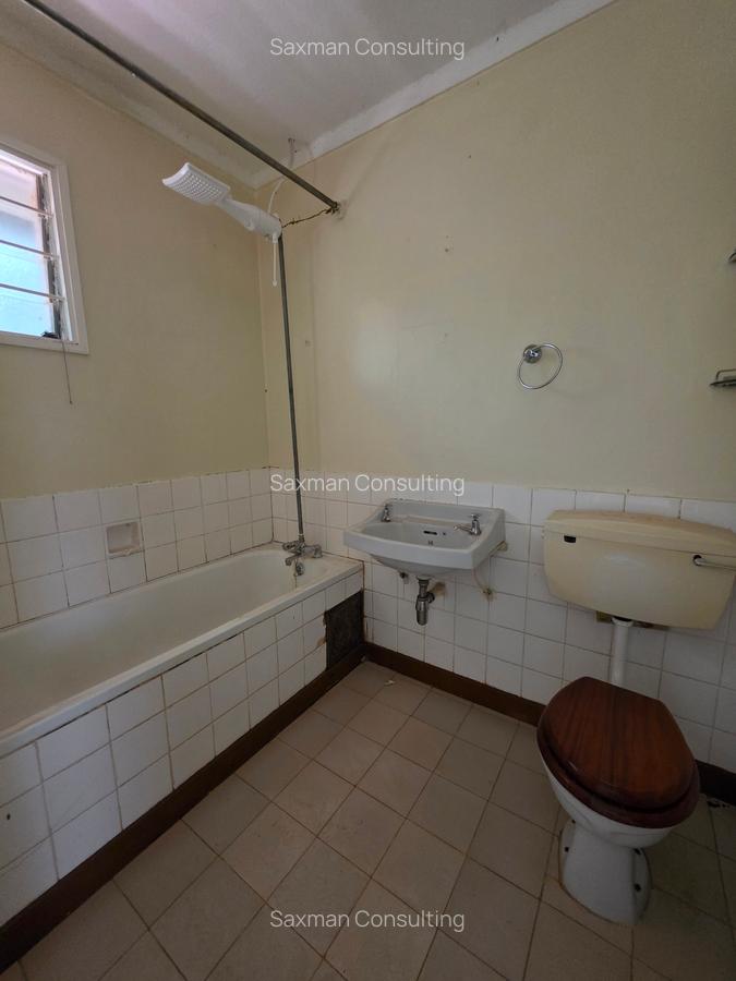 4 Bed House with Staff Quarters in Loresho - 4