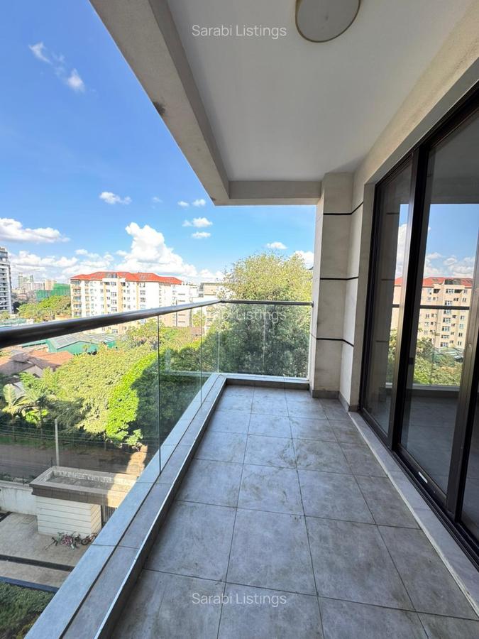 1 Bed Apartment with En Suite in Riverside - 12