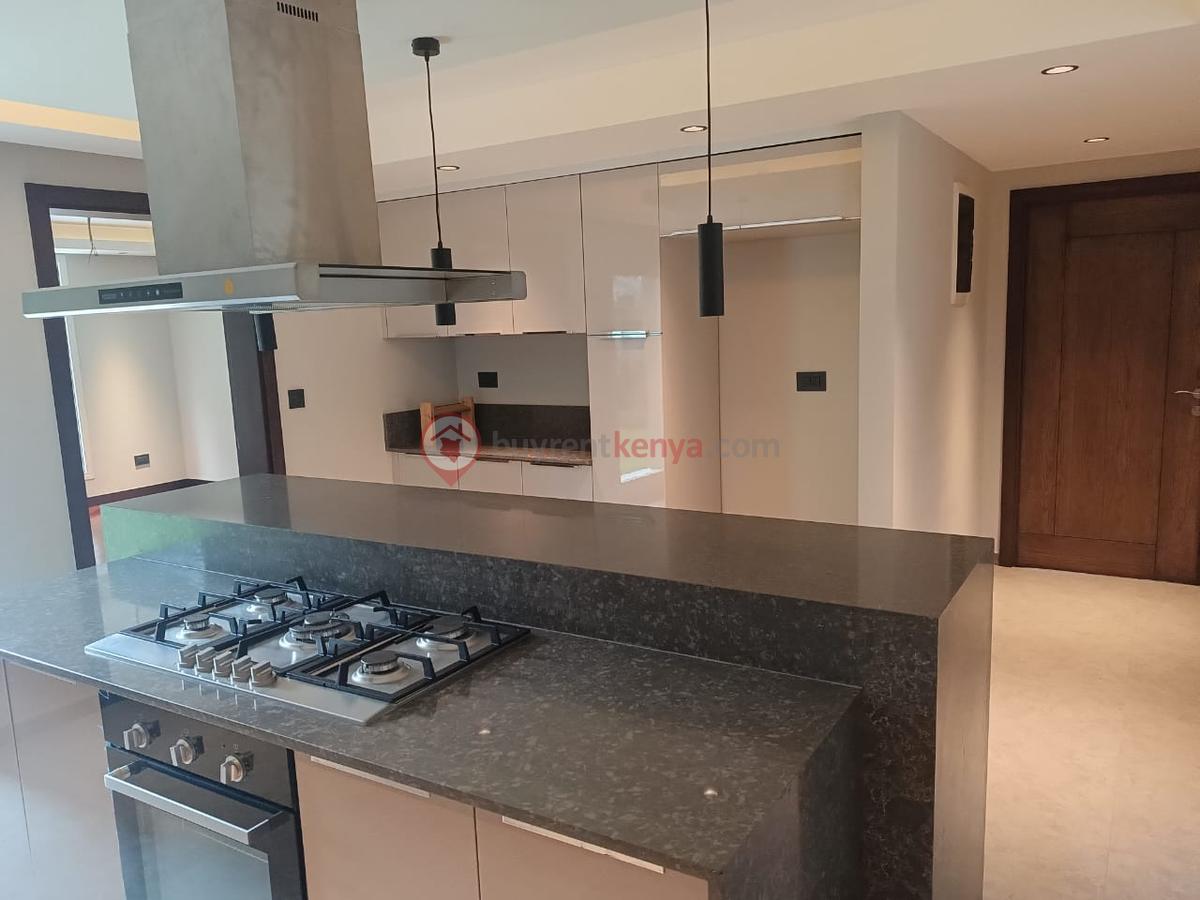 4 Bed House with En Suite at Runda - 5