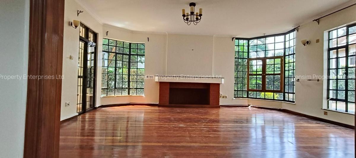 4 Bed Townhouse with En Suite in Kiambu Road - 5