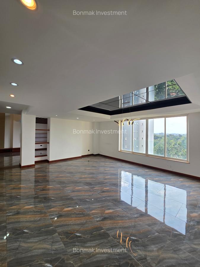 4 Bed Apartment with En Suite at General Mathenge - 15