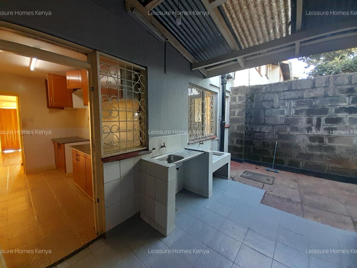 3 Bed Townhouse with Staff Quarters at Magiwa Estate - 12