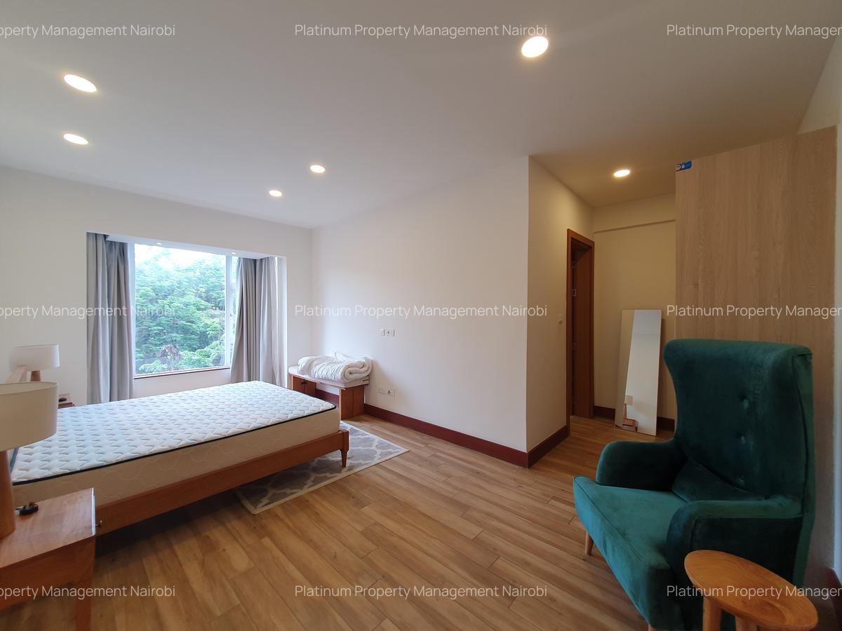 2 Bed Apartment with En Suite at The Colosseum - 9