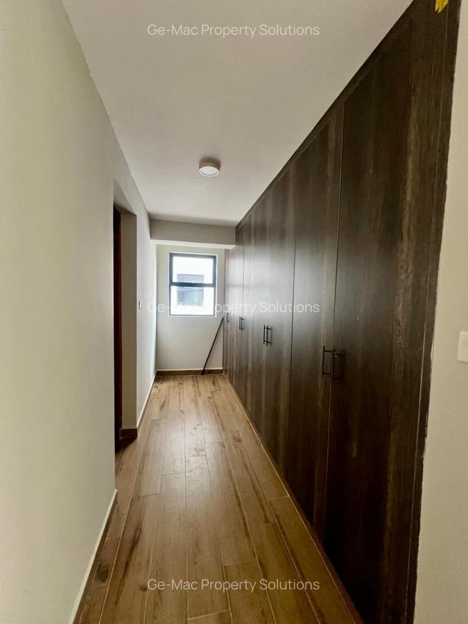 3 Bed Apartment with En Suite at Mandera Rd - 4