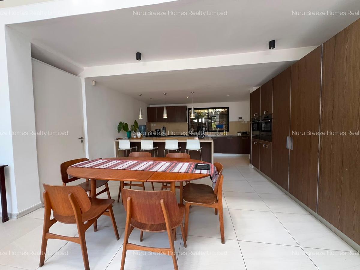 3 Bed Villa with En Suite in Muthaiga - 14