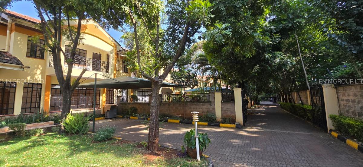 4 Bed Townhouse with En Suite at Amboseli Road - 2