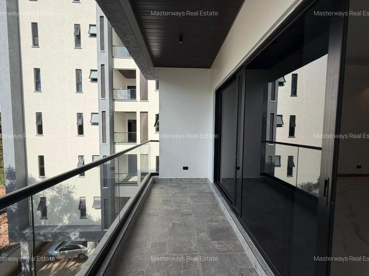 2 Bed Apartment with En Suite at Peponi Road - 13