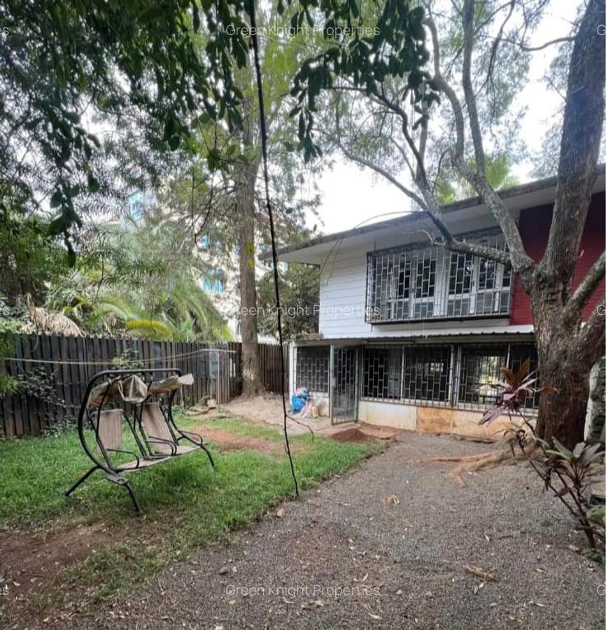 3 Bed Townhouse with En Suite in Westlands Area - 1