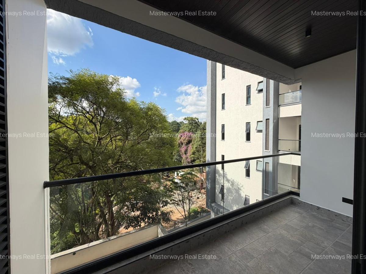 2 Bed Apartment with En Suite at Peponi Road - 16