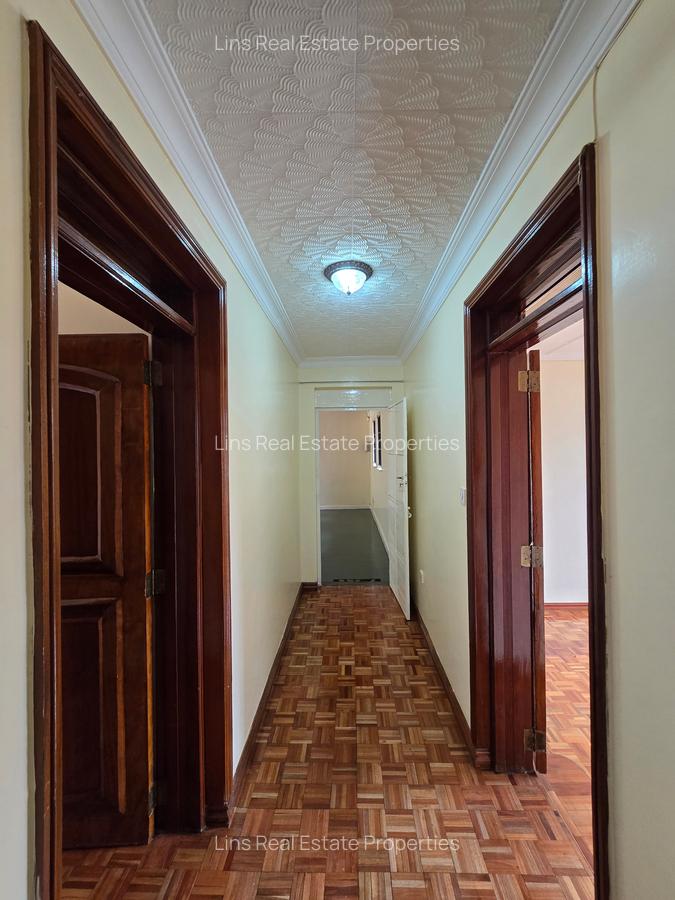 5 Bed House with En Suite in Runda - 15
