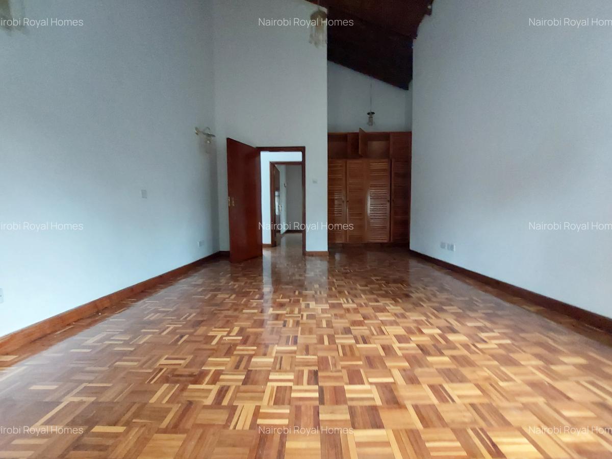 4 Bed Townhouse with En Suite at Lavington Jacaranda Avenue - 14
