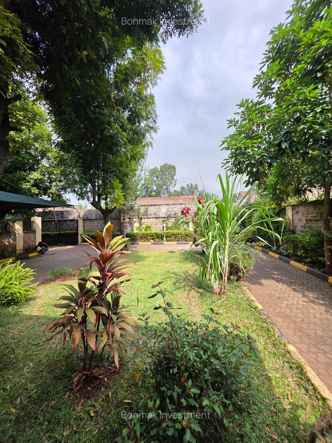 4 Bed Townhouse with En Suite at Lavington Green - 3