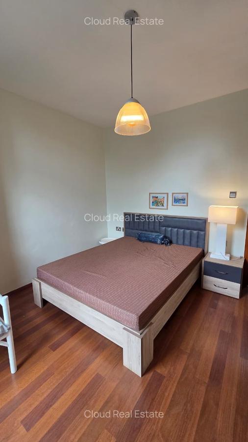 3 Bed Apartment with Swimming Pool in Parklands - 20