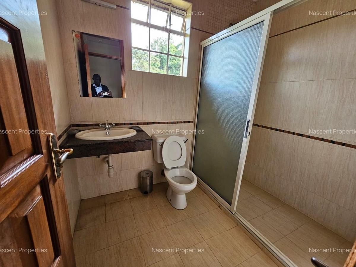 3 Bed Townhouse with En Suite in Spring Valley - 10