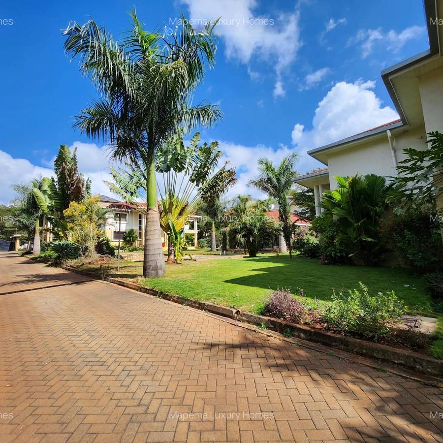 5 Bed House with En Suite at Hardy Area - 6