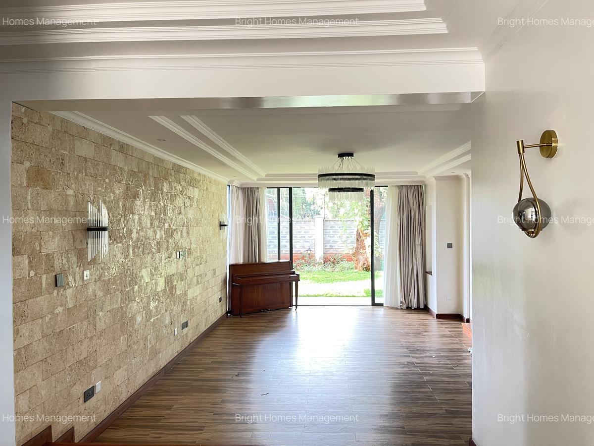 4 Bed Townhouse with En Suite in Lavington - 16
