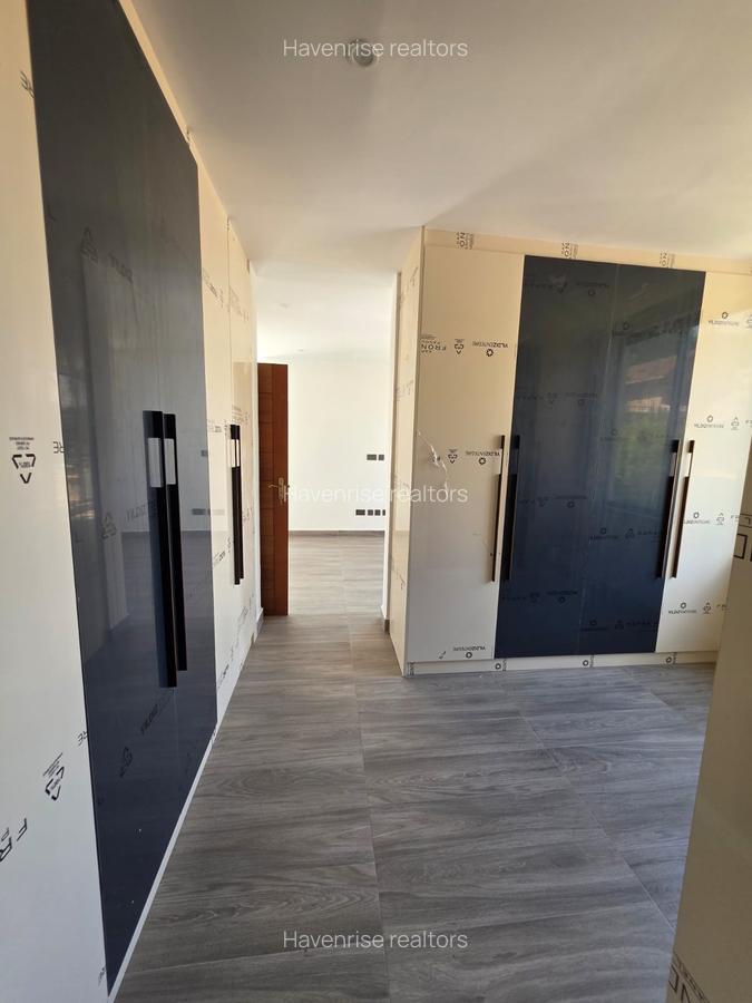 5 Bed Townhouse at Lavington - 10