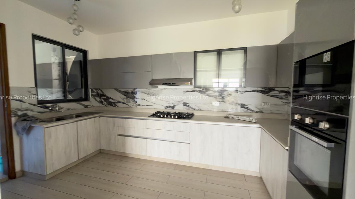 1 Bed Apartment with Swimming Pool in Nyali Area - 9