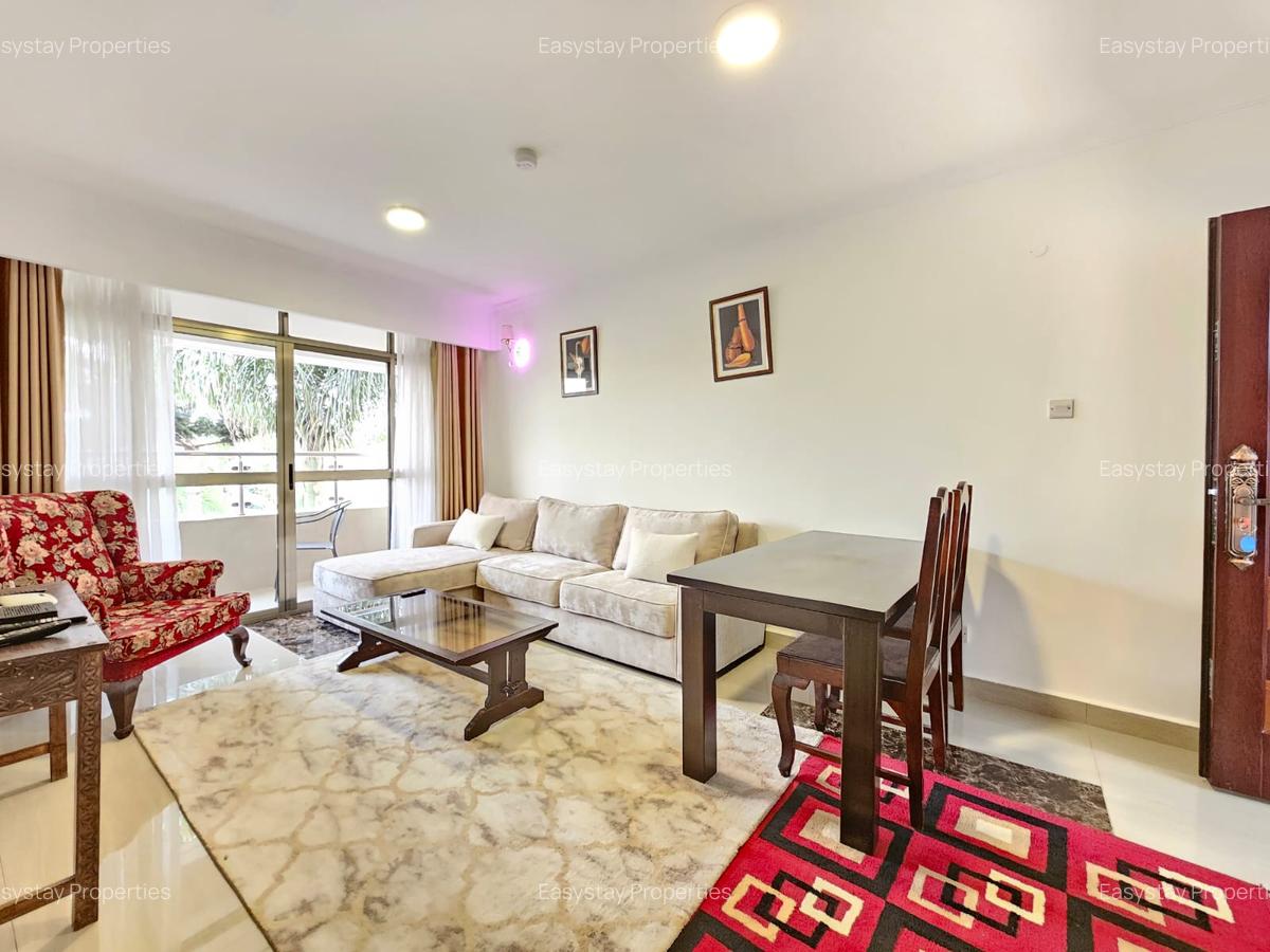 Serviced 1 Bed Apartment with En Suite in Nyari - 2