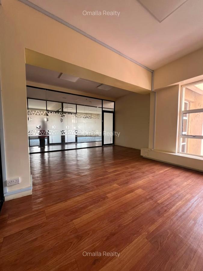 5,984 ft² Office with Service Charge Included in Gigiri - 10