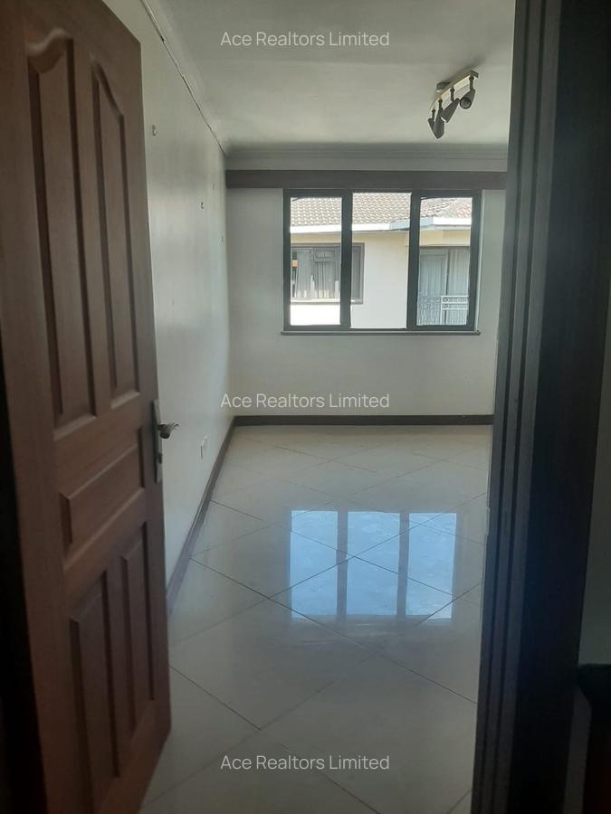 2 Bed Apartment with En Suite at Rhapta Road Westlands - 17