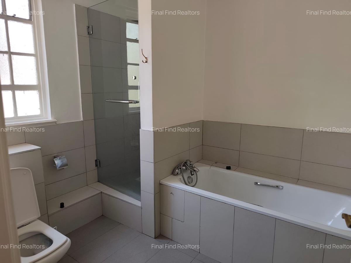 3 Bed Apartment with Swimming Pool in Muthaiga - 18