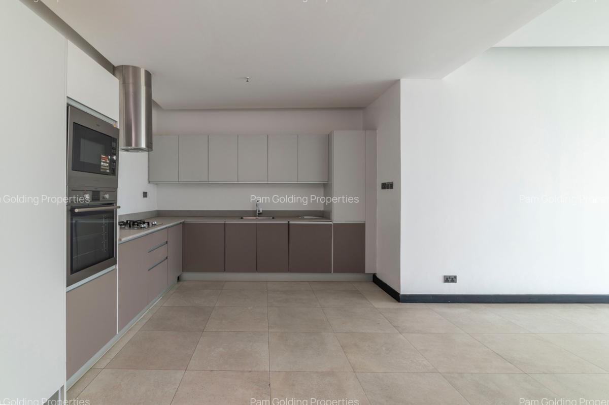 2 Bed Apartment with En Suite in Rhapta Road - 2