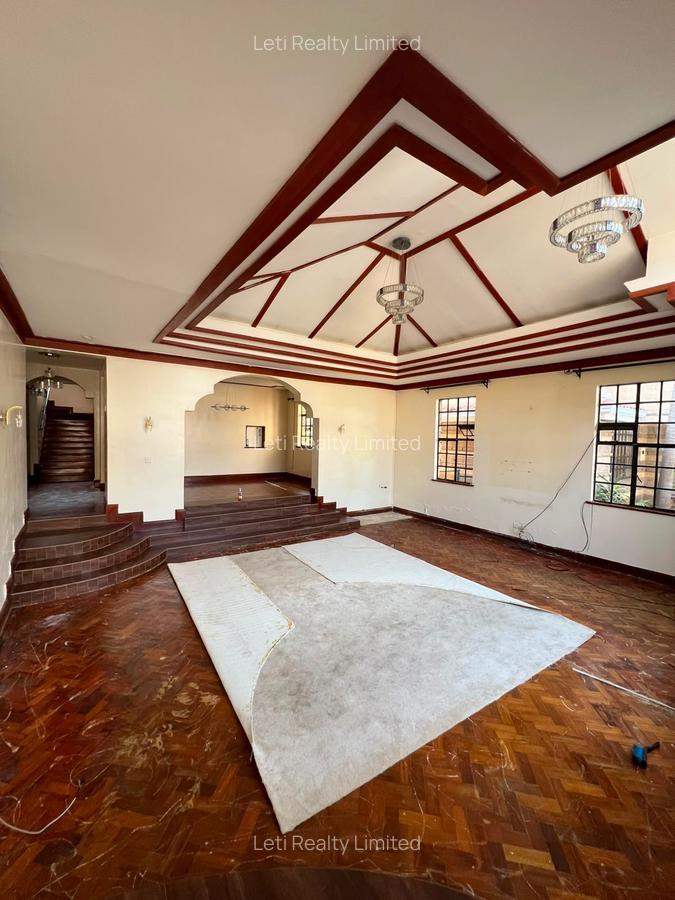 4 Bed Townhouse with En Suite in Kilimani - 2
