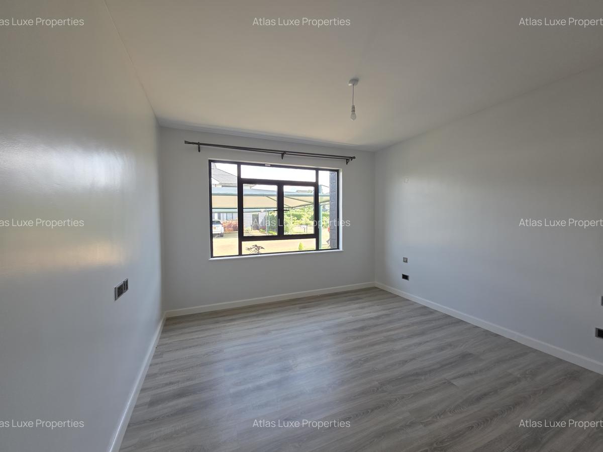 5 Bed Townhouse with En Suite at New Runda - 5