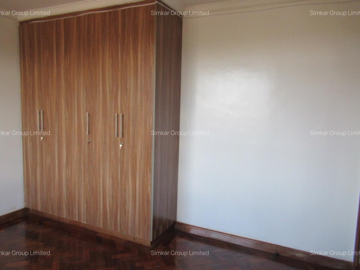 4 Bed Townhouse with En Suite at Kitisuru West - 19