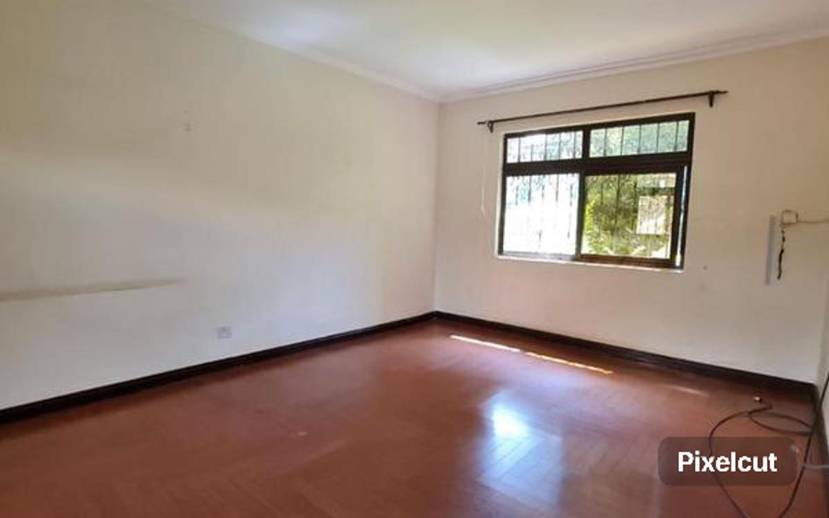 Commercial Property with Service Charge Included at Lavington - 14