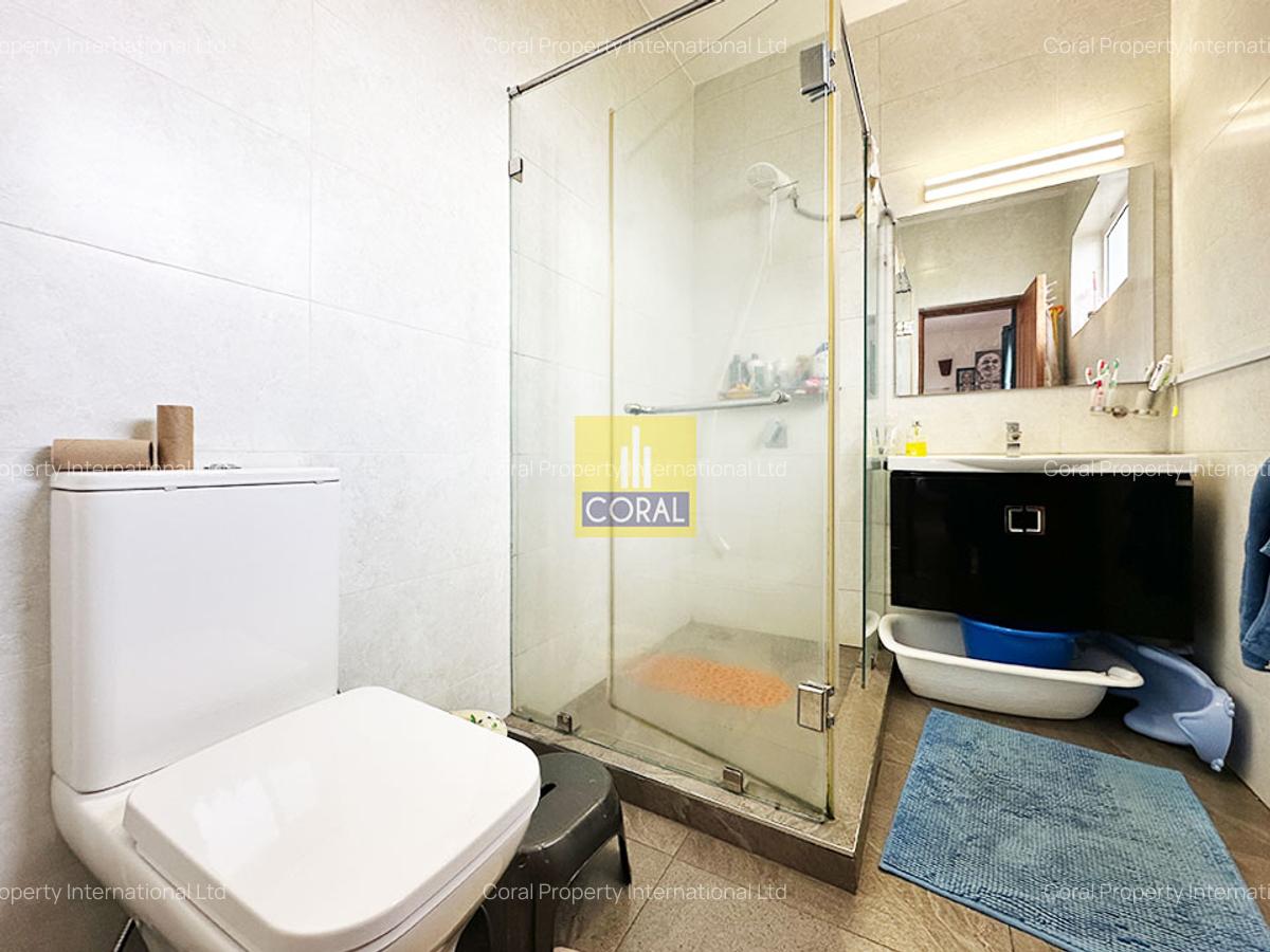 3 Bed Apartment in Parklands - 11